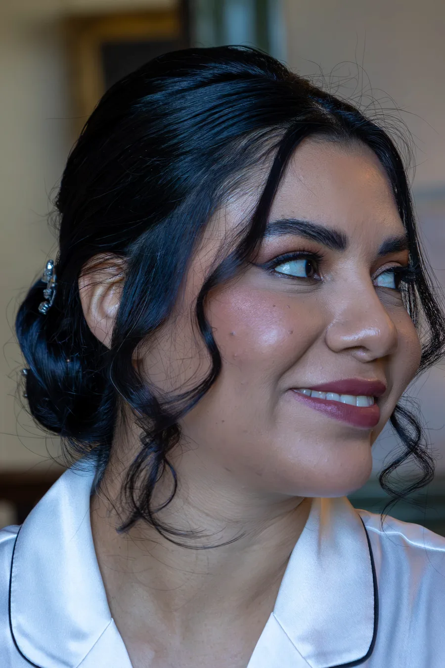 Portrait of the bride before the ceremony